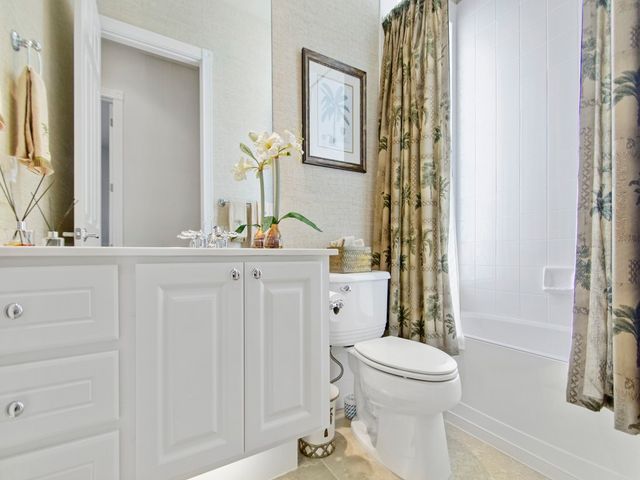 5406 Barbados Square, Vero Beach, FL 32967