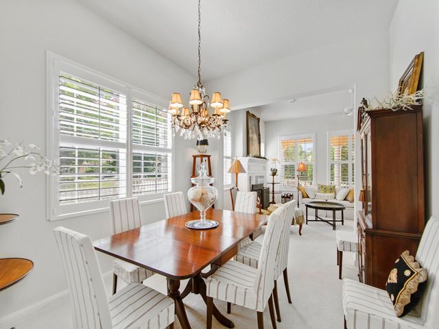 5406 Barbados Square, Vero Beach, FL 32967