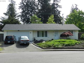 2375 Se WASHINGTON Ct, Hillsboro, OR 97123