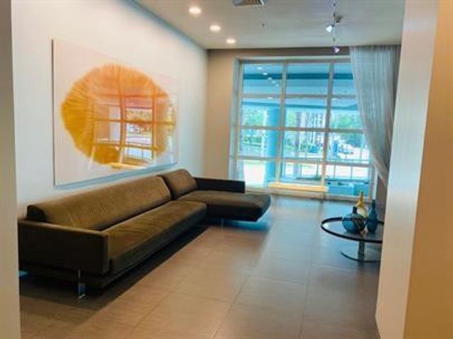 1900 N Bayshore Drive 1705, Miami, FL 33132