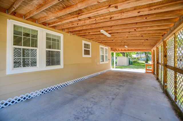 1613 Mulcahy Street, Rosenberg, TX 77471