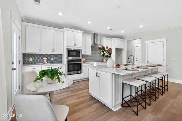 1 Alumni Road, Beaufort, SC 29907