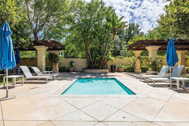 47 Nightshade, Irvine, CA 92603