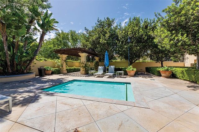 47 Nightshade, Irvine, CA 92603
