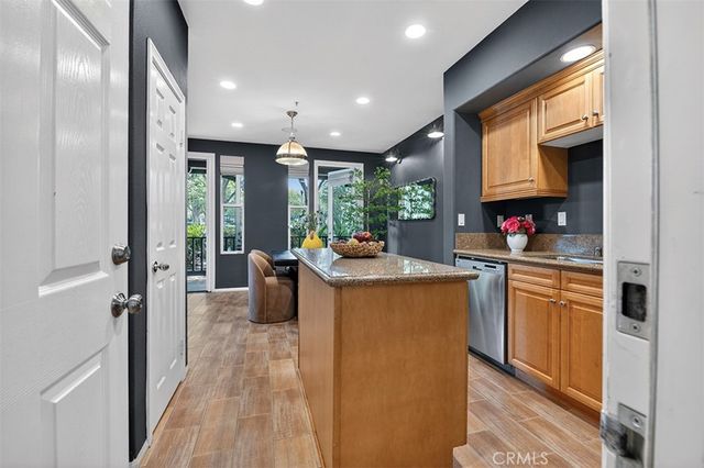 47 Nightshade, Irvine, CA 92603