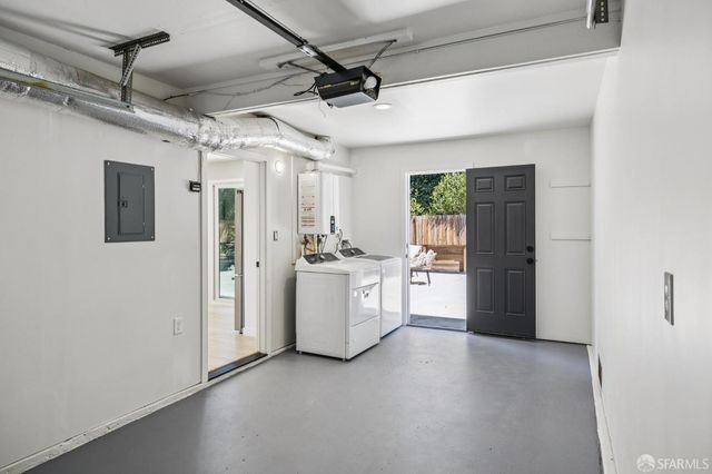 727 Lockhaven Drive, Pacifica, CA 94044