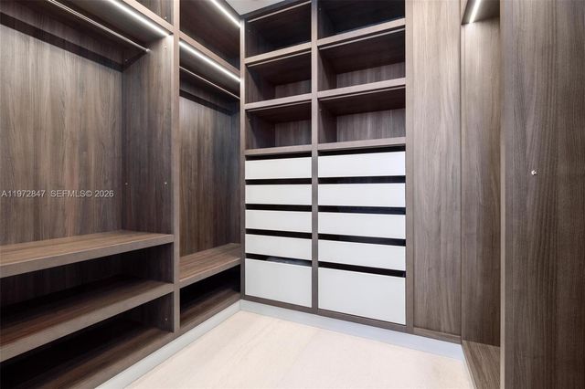 100 S Pointe Dr 3905, Miami Beach, FL 33139