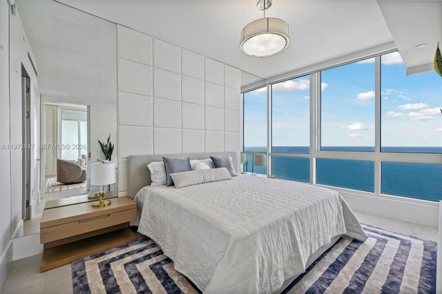 100 S Pointe Dr 3905, Miami Beach, FL 33139