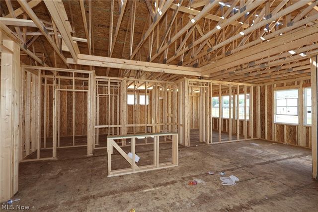 2462 Merriment Drive, Amherst, OH 44001