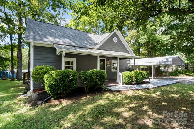 29 Seventh Street, York, SC 29745