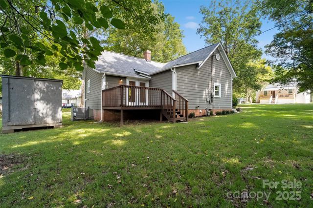 29 Seventh Street, York, SC 29745