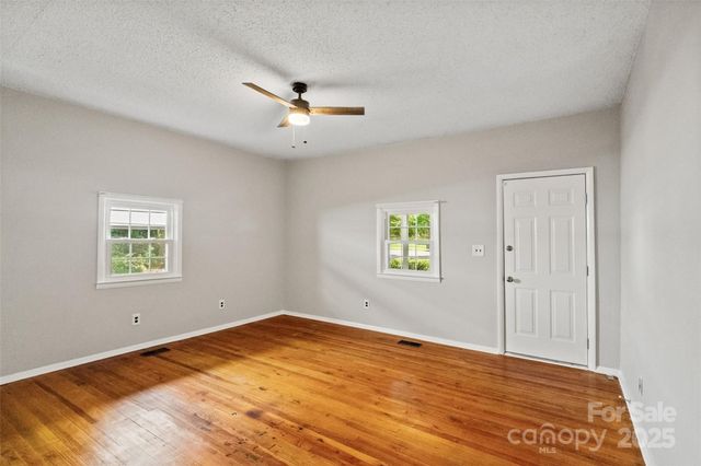 29 Seventh Street, York, SC 29745