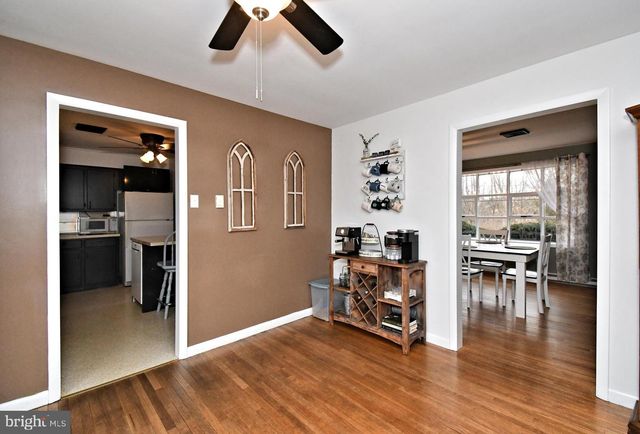 40 DIEHL DR, Gilbertsville, PA 19525