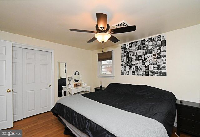 40 DIEHL DR, Gilbertsville, PA 19525