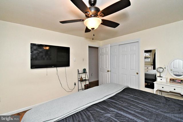 40 DIEHL DR, Gilbertsville, PA 19525