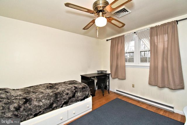 40 DIEHL DR, Gilbertsville, PA 19525