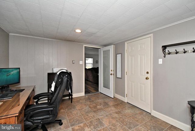 40 DIEHL DR, Gilbertsville, PA 19525