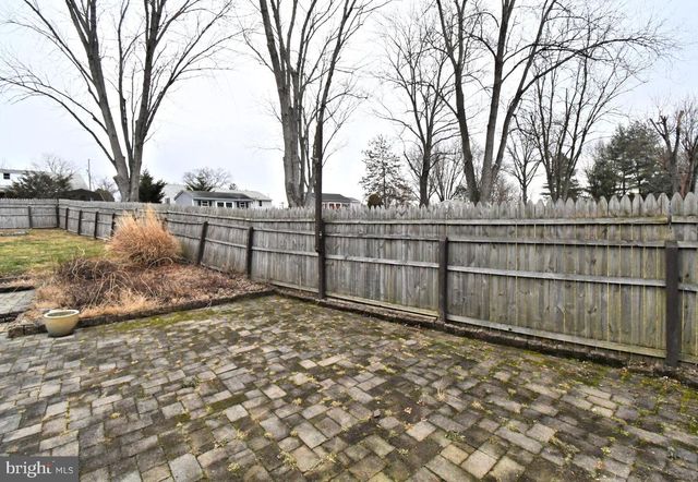 40 DIEHL DR, Gilbertsville, PA 19525