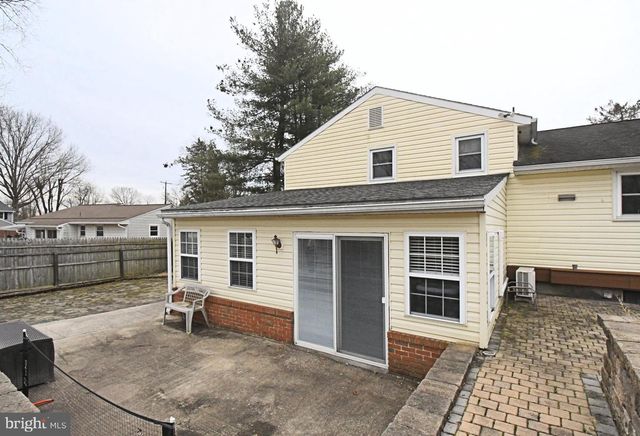 40 DIEHL DR, Gilbertsville, PA 19525