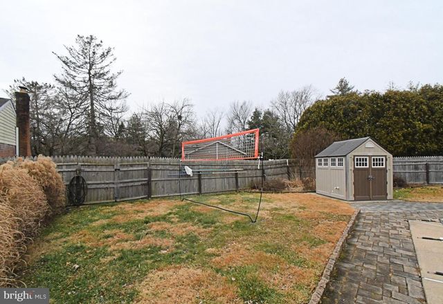 40 DIEHL DR, Gilbertsville, PA 19525