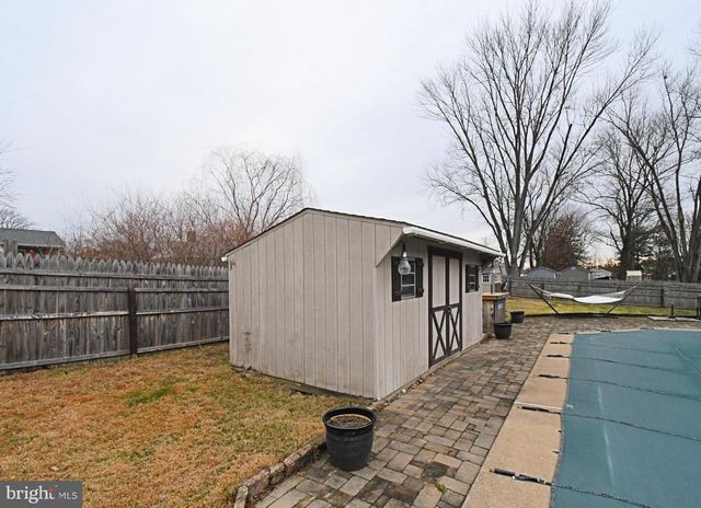 40 DIEHL DR, Gilbertsville, PA 19525