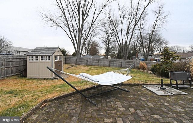 40 DIEHL DR, Gilbertsville, PA 19525