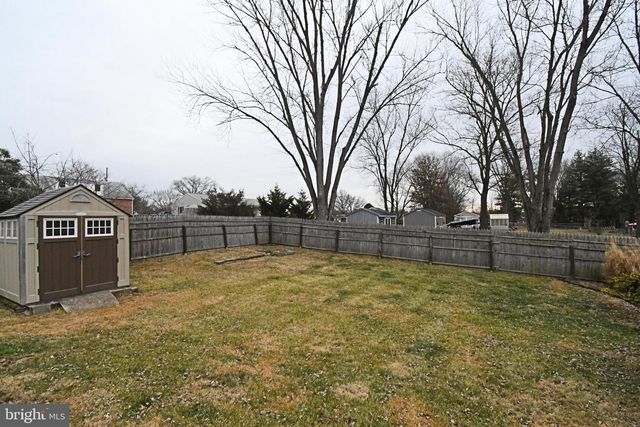 40 DIEHL DR, Gilbertsville, PA 19525