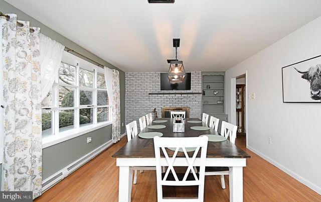 40 DIEHL DR, Gilbertsville, PA 19525