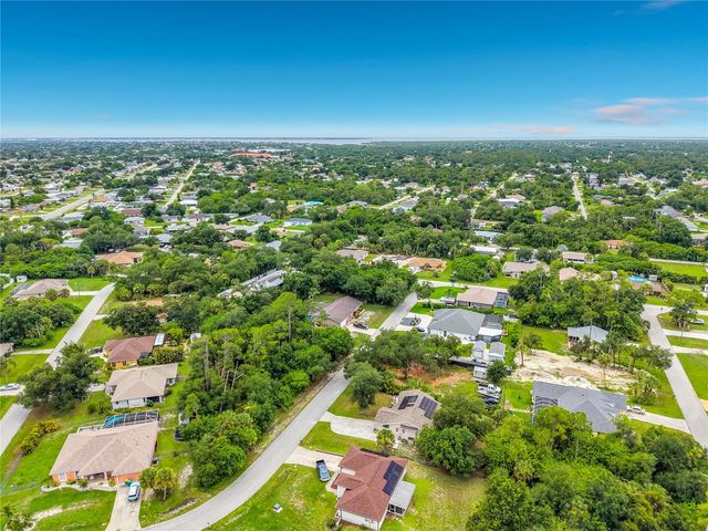 924 PHYLLIS TERRACE, Port Charlotte, FL 33948
