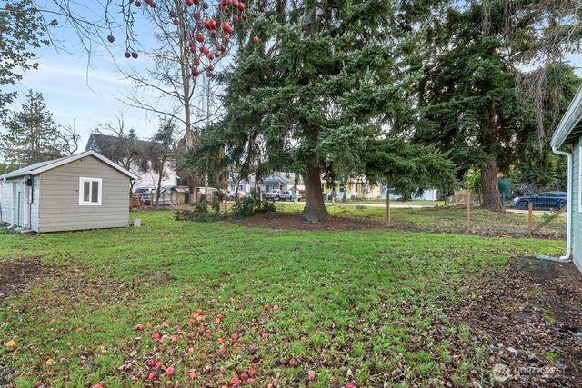 107 E Section Street, Mount Vernon, WA 98273