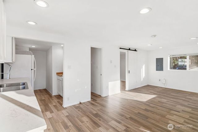 107 E Section Street, Mount Vernon, WA 98273