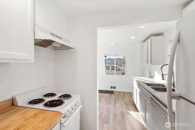 107 E Section Street, Mount Vernon, WA 98273