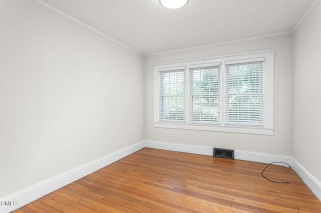 3219 Alamance Road, Burlington, NC 27215