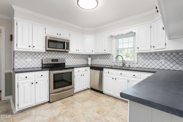 3219 Alamance Road, Burlington, NC 27215