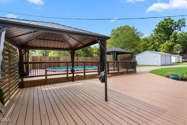 3219 Alamance Road, Burlington, NC 27215