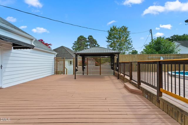 3219 Alamance Road, Burlington, NC 27215