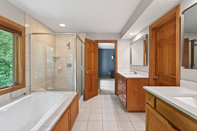 3690 Yuma Lane N, Plymouth, MN 55446