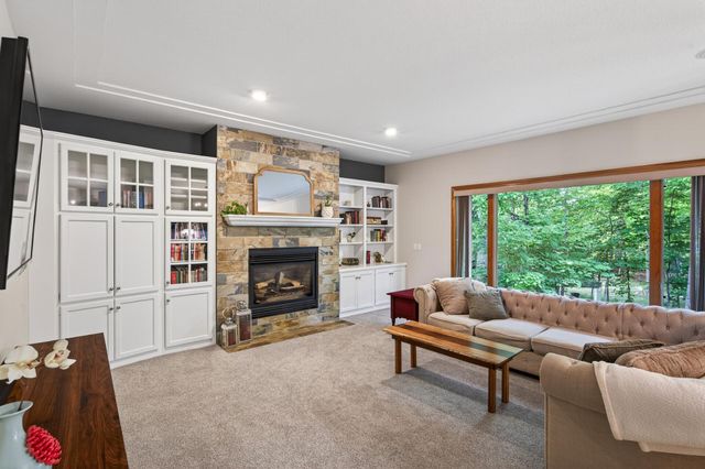 3690 Yuma Lane N, Plymouth, MN 55446