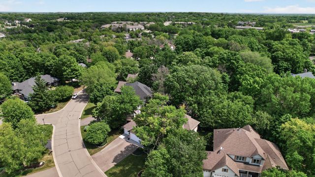 3690 Yuma Lane N, Plymouth, MN 55446