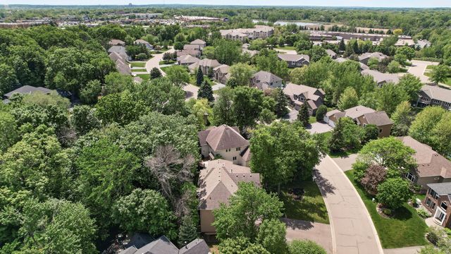 3690 Yuma Lane N, Plymouth, MN 55446