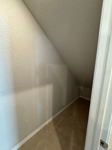 9926 Hazy Bnd Unit 104, San Antonio, TX 78233