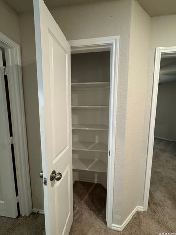 9926 Hazy Bnd Unit 104, San Antonio, TX 78233