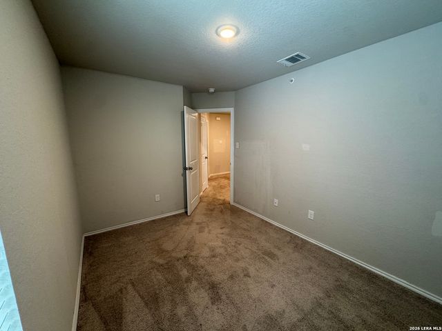 9926 Hazy Bnd Unit 104, San Antonio, TX 78233