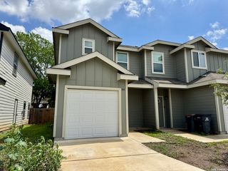 9926 Hazy Bnd Unit 104, San Antonio, TX 78233