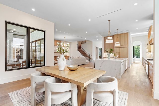 6211 Llano Avenue, Dallas, TX 75214