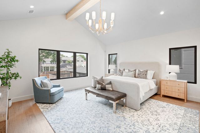 6211 Llano Avenue, Dallas, TX 75214