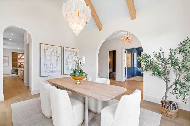 6211 Llano Avenue, Dallas, TX 75214