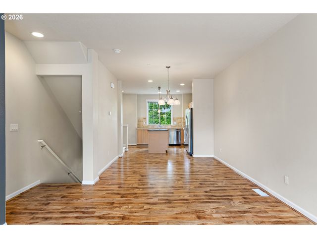 29087 Sw COSTA Cir W, Wilsonville, OR 97070