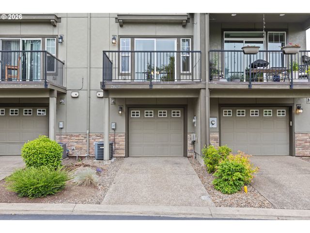29087 Sw COSTA Cir W, Wilsonville, OR 97070