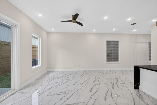5906 Saint Augustine Street F, Houston, TX 77021